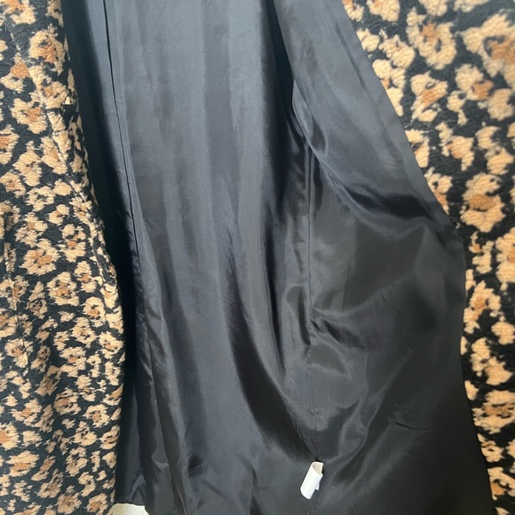 🌱SCARLET ROOS  Print Coat 🌱 - Picture 8 of 13